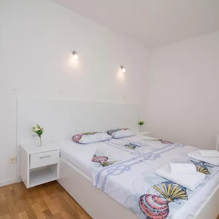 Apartment Radnik *